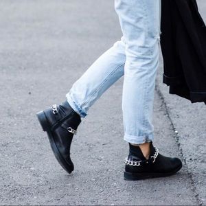 Zara Chain Leather Boots
